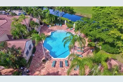 1743 Village Boulevard #207, West Palm Beach, FL 33409 - Photo 18