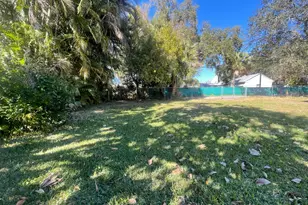 904 Boston Ave, Fort Pierce, FL 34950 - Photo 30