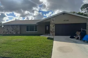 4735 Blue Pine Cir, Lake Worth, FL 33463 - Photo 2