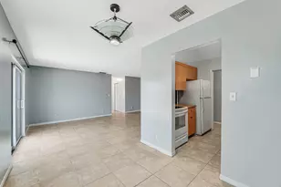 606 S C St, Lake Worth Beach, FL 33460 - Photo 8