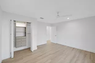 24 Dunbar Rd, Palm Beach Gardens, FL 33418 - Photo 56