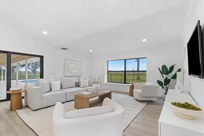 24 Dunbar Road, Palm Beach Gardens, FL 33418 - Photo 12