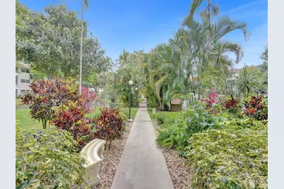 5111 W Oakland Park Boulevard #105, Lauderhill, FL 33313 - Photo 22