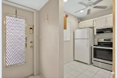 5111 W Oakland Park Boulevard #105, Lauderdale Lakes, FL 33313 - Photo 2