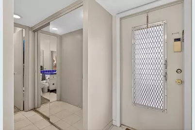 5111 W Oakland Park Boulevard #105, Lauderdale Lakes, FL 33313 - Photo 4