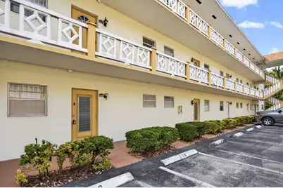 5111 W Oakland Park Boulevard #105, Lauderdale Lakes, FL 33313 - Photo 16