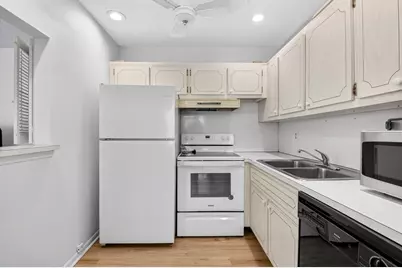 480 W Boynton Beach Boulevard #205, Boynton Beach, FL 33435 - Photo 2