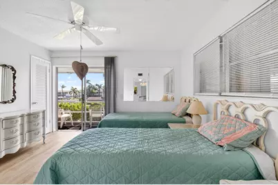 480 W Boynton Beach Boulevard #205, Boynton Beach, FL 33435 - Photo 20