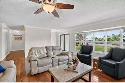 1311 SW 14th Avenue, Boca Raton, FL 33486 - Photo 10