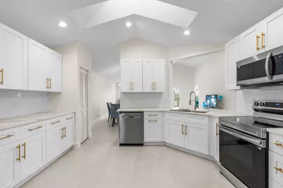 6153 Bay Isles Drive, Boynton Beach, FL 33437 - Photo 6