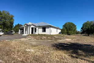 745 N Estribo St, Clewiston, FL 33440 - Photo 8