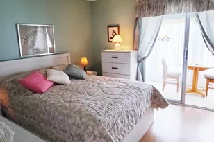 39 Harwood B, Deerfield Beach, FL 33442 - Photo 8