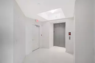 851 NE 1st Ave, Miami, FL 33132 - Photo 22