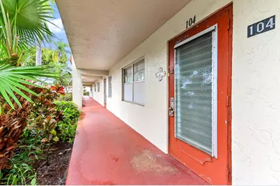 6 Abbey Lane #104, Delray Beach, FL 33446 - Photo 2