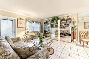 6 Abbey Ln, Delray Beach, FL 33446 - Photo 8