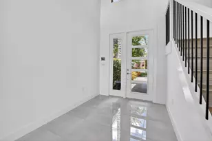 17302 Rainstream Rd, Boca Raton, FL 33496 - Photo 4