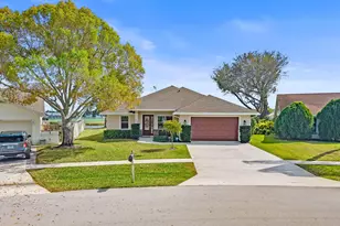 1901 Primrose Ln, Wellington, FL 33414 - Photo 1