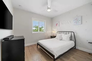 1901 Primrose Ln, Wellington, FL 33414 - Photo 30