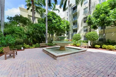 651 Okeechobee Boulevard #309, West Palm Beach, FL 33401 - Photo 22