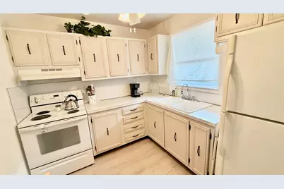 705 Lori Drive #209, Lake Worth Beach, FL 33461 - Photo 6