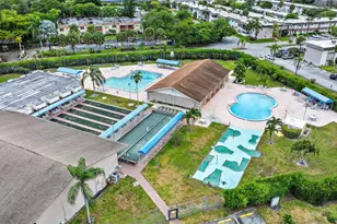 705 Lori Dr, Lake Worth Beach, FL 33461 - Photo 14