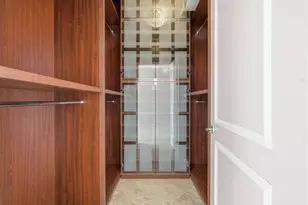 16500 Collins Ave, North Miami Beach, FL 33160 - Photo 40