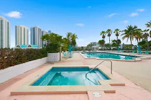 16500 Collins Ave, North Miami Beach, FL 33160 - Photo 52