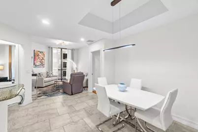 701 S Olive Avenue #807, West Palm Beach, FL 33401 - Photo 2