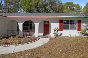 2902 Grove Dr, Fort Pierce, FL 34981 - Photo 2
