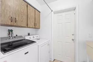 2902 Grove Dr, Fort Pierce, FL 34981 - Photo 22