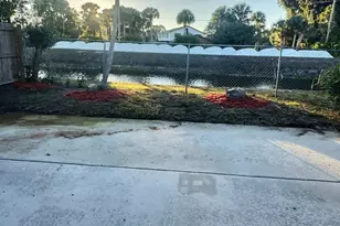 141 Plumage Ln, West Palm Beach, FL 33415 - Photo 16