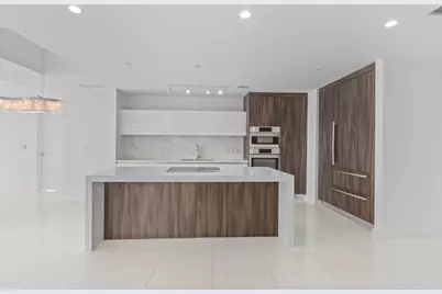 851 NE 1st Avenue #3512, Miami, FL 33132 - Photo 8