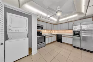 1627 Riverview Rd, Deerfield Beach, FL 33441 - Photo 10