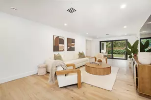 350 Colonial Rd, West Palm Beach, FL 33405 - Photo 10