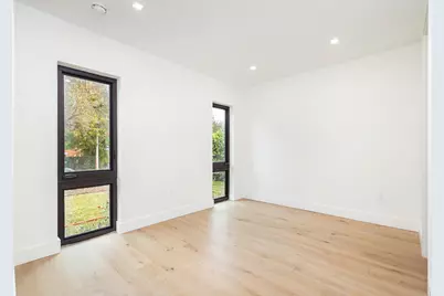 350 Colonial Road, West Palm Beach, FL 33405 - Photo 18