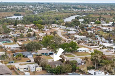 464 SE Asbury Lane, Port Saint Lucie, FL 34983 - Photo 20