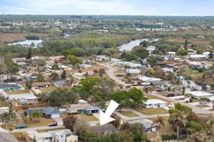 464 SE Asbury Ln, Port Saint Lucie, FL 34983 - Photo 20