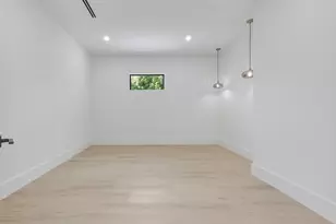 5770 Dixie Belle Rd, Palm Beach Gardens, FL 33418 - Photo 12