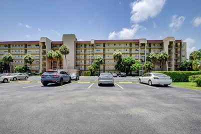 3661 Via Poinciana #410, Lake Worth, FL 33467 - Photo 34