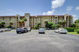 3661 Via Poinciana, Lake Worth, FL 33467 - Photo 34