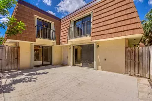 2414 24th Ct, Jupiter, FL 33477 - Photo 4