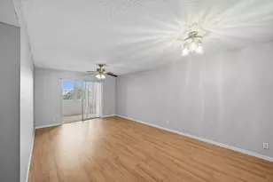 130 NE 26th Ave, Boynton Beach, FL 33435 - Photo 12