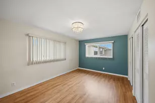 130 NE 26th Ave, Boynton Beach, FL 33435 - Photo 14