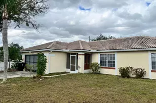 5110 NW Erskin Terrace, Port Saint Lucie, FL 34983 - Photo 2