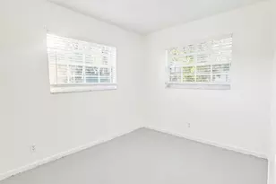 207 Huron Pl, West Palm Beach, FL 33409 - Photo 6