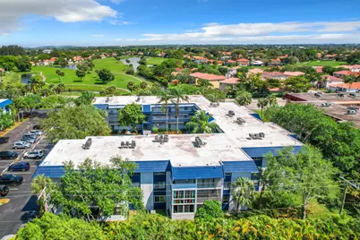 3060 Holiday Springs Boulevard #312, Margate, FL 33065 - Photo 32