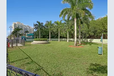 700 E Boynton Beach Boulevard #312, Boynton Beach, FL 33435 - Photo 20