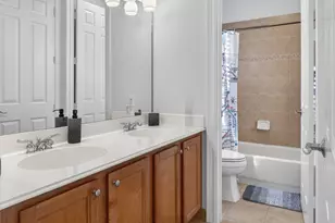 1028 Vintner Blvd, Palm Beach Gardens, FL 33410 - Photo 38