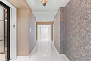 851 NE 1st Ave, Miami, FL 33132 - Photo 2