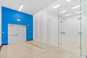 851 NE 1st Ave, Miami, FL 33132 - Photo 26